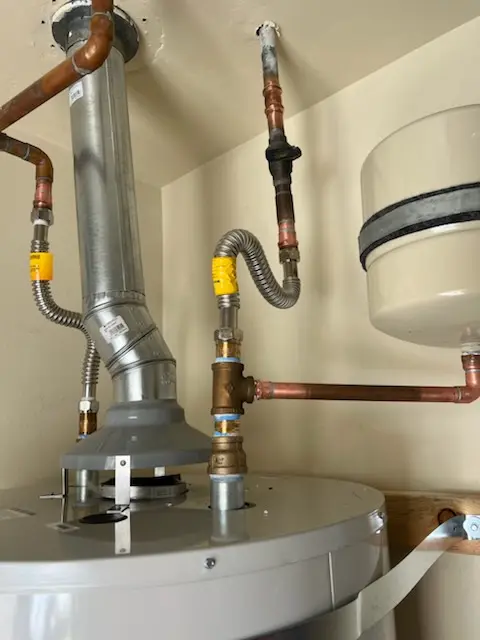 Water heater installation and plumbing repair in Warren Woods